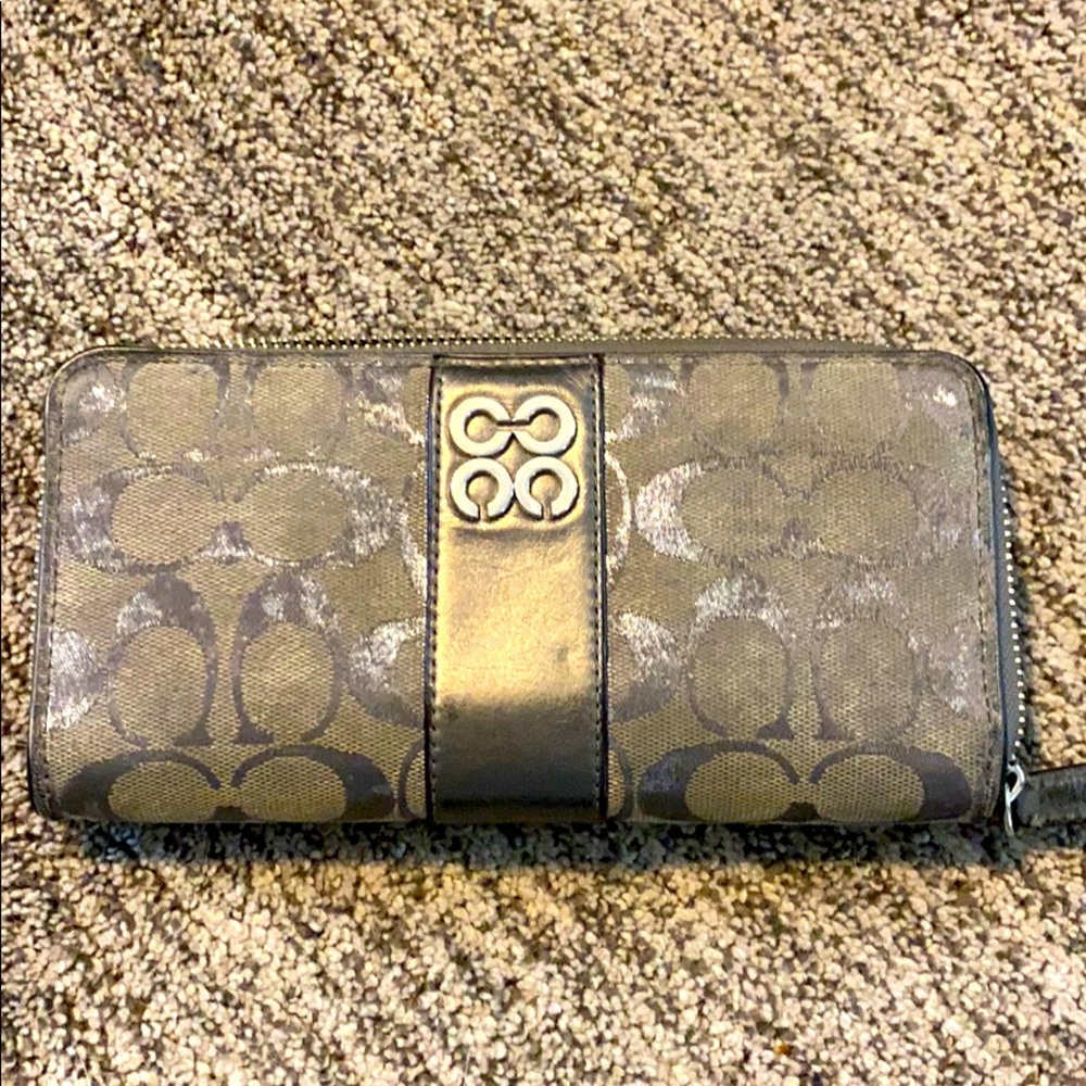 Charcoal wallet Coach